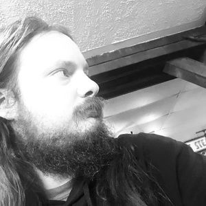 Meet your Posher, Adam